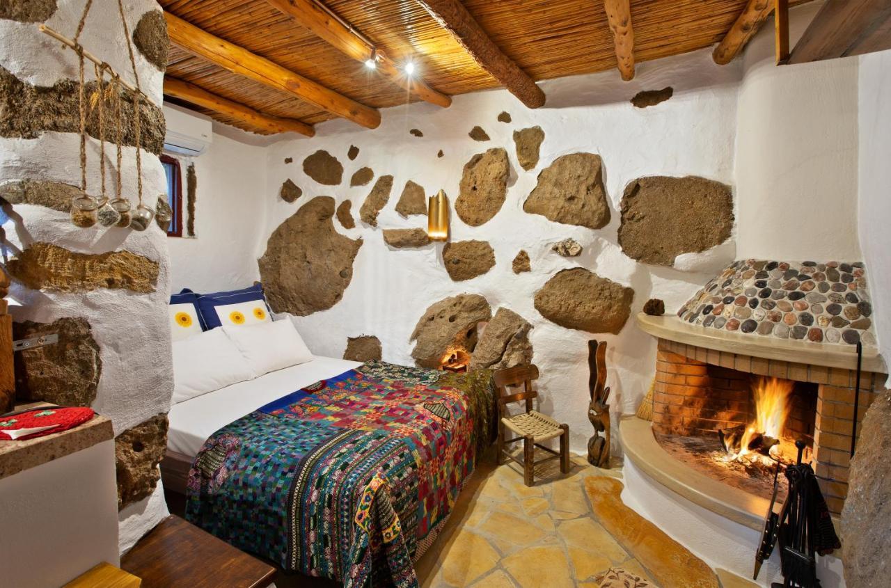Natura Cottages Makry Gialos  Exterior photo